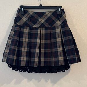 Chic Plaid Mini Skirt with Lace Trim